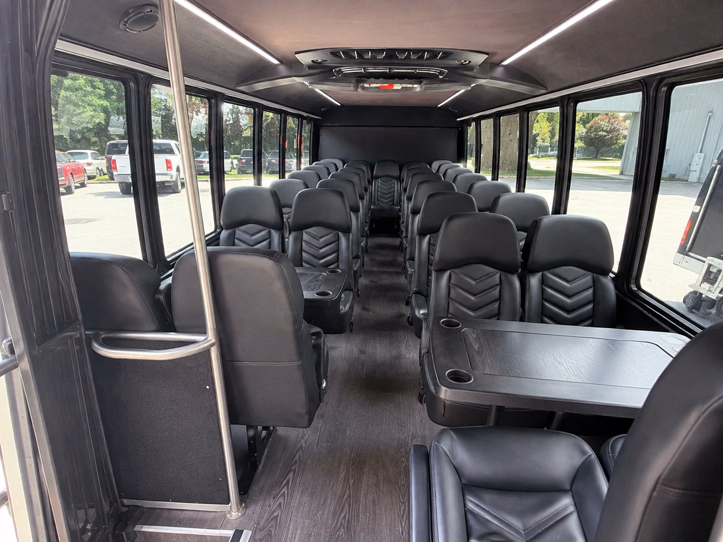 airport transfer buses for john wayne and lax corporate groups