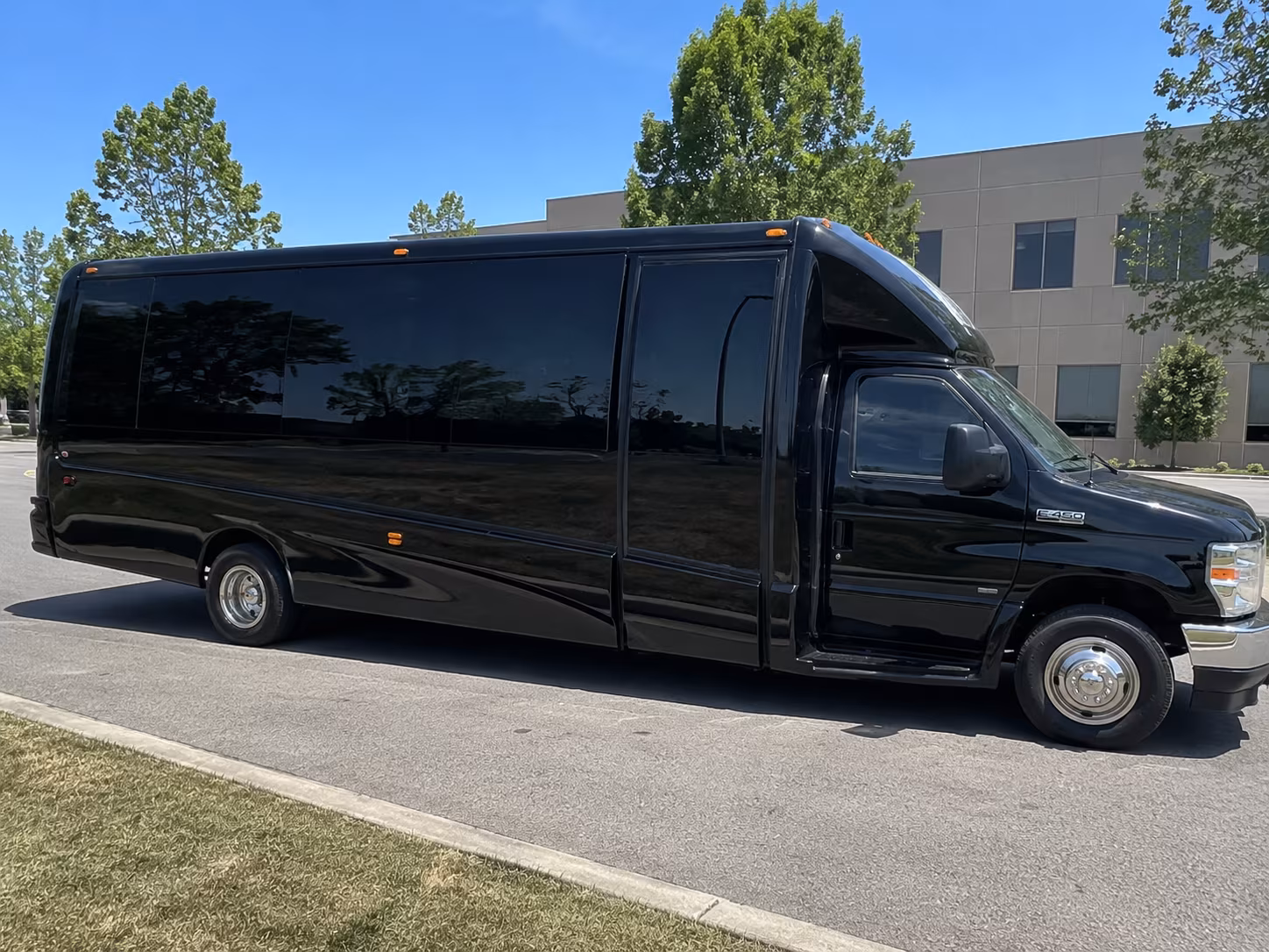 anaheim bus rentals